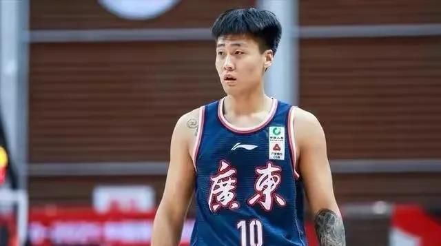 同学和媳妇儿